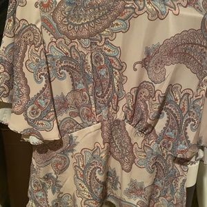 Express paisley, flutter sleeve top
